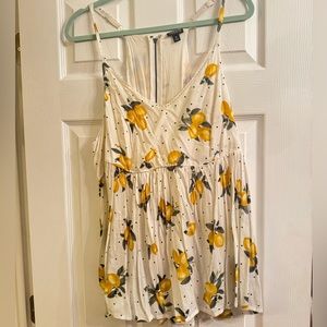 Torrid size 0 lemon 🍋 tank top.